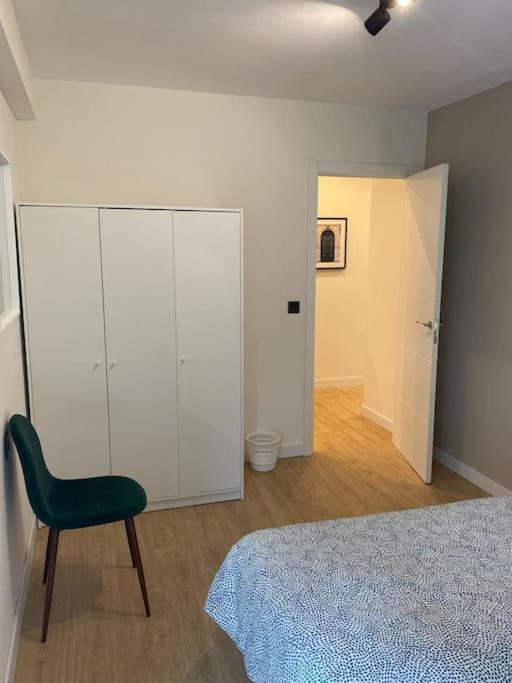 176A Apto Moderno De 3 Habitaciones Хихон Экстерьер фото