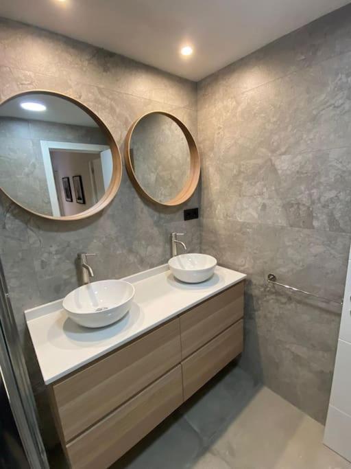 176A Apto Moderno De 3 Habitaciones Хихон Экстерьер фото