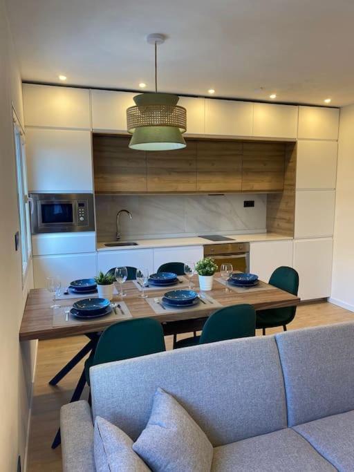 176A Apto Moderno De 3 Habitaciones Хихон Экстерьер фото