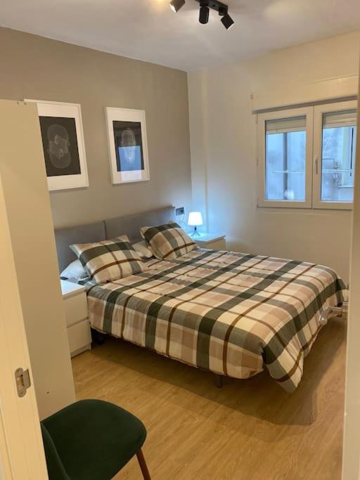 176A Apto Moderno De 3 Habitaciones Хихон Экстерьер фото